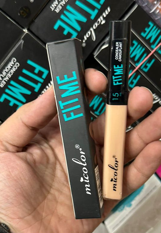 HUDA Beauty & Miss Rose Complete Makeup Kit – Primer, Fixer, Lipsticks, Eyeliner & More